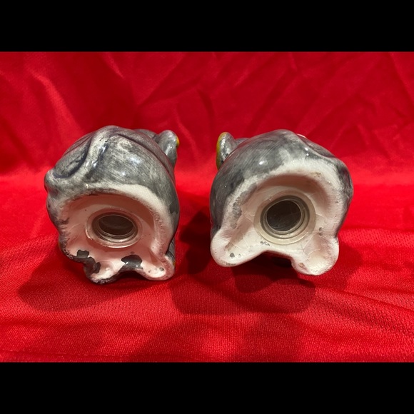 Elephant Salt & Pepper Shakers - Picture 6 of 6